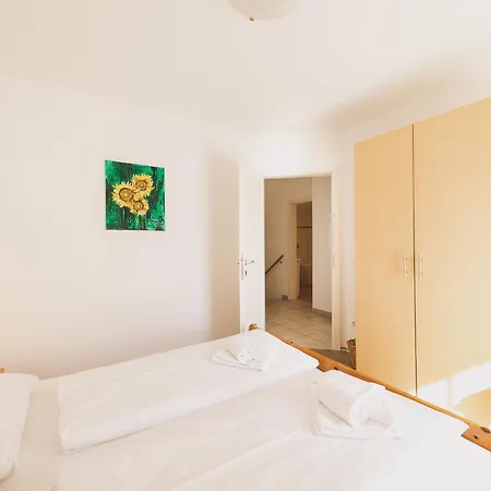 Chalet Nathalie By We Rent, Summercard Included